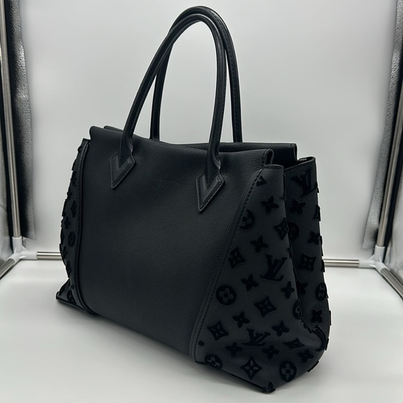 Louis Vuitton Black Leather Veau Cachemire Handbag - Picture 3 of 16